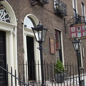 The Townhouse Hotel
